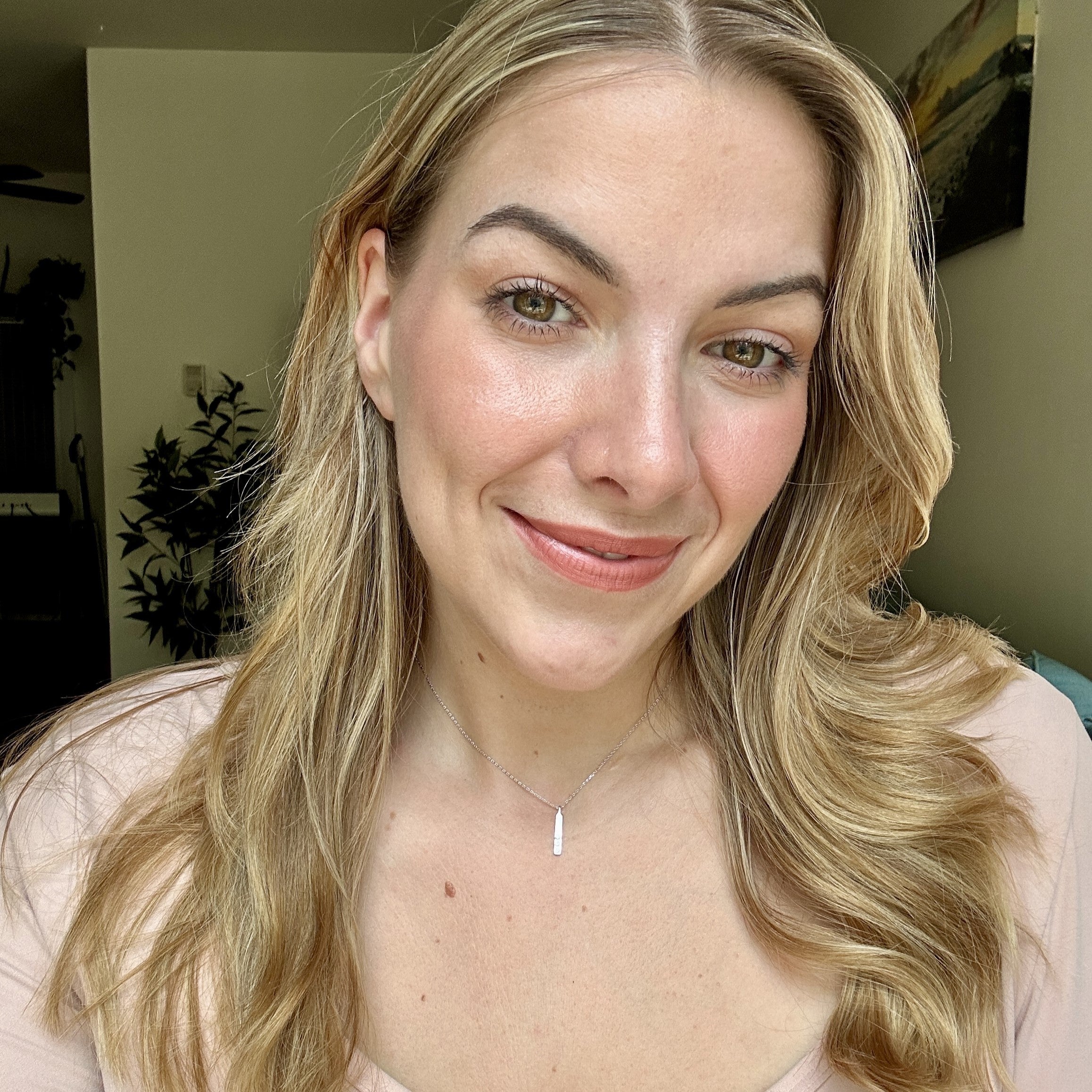 Tessa 18k White Gold Plated Bar Necklace with Swarovski Crystals — Fab Fav Sale