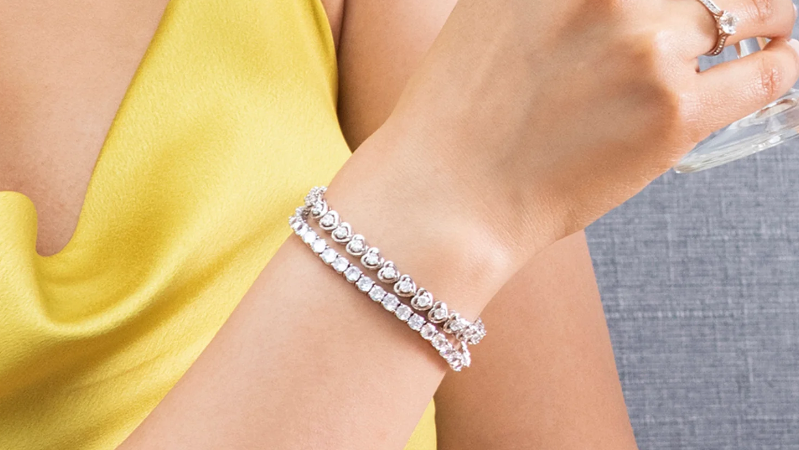 Timant Heart Set Romance in Every Detail: The Heart Design’s Timeless Meaning