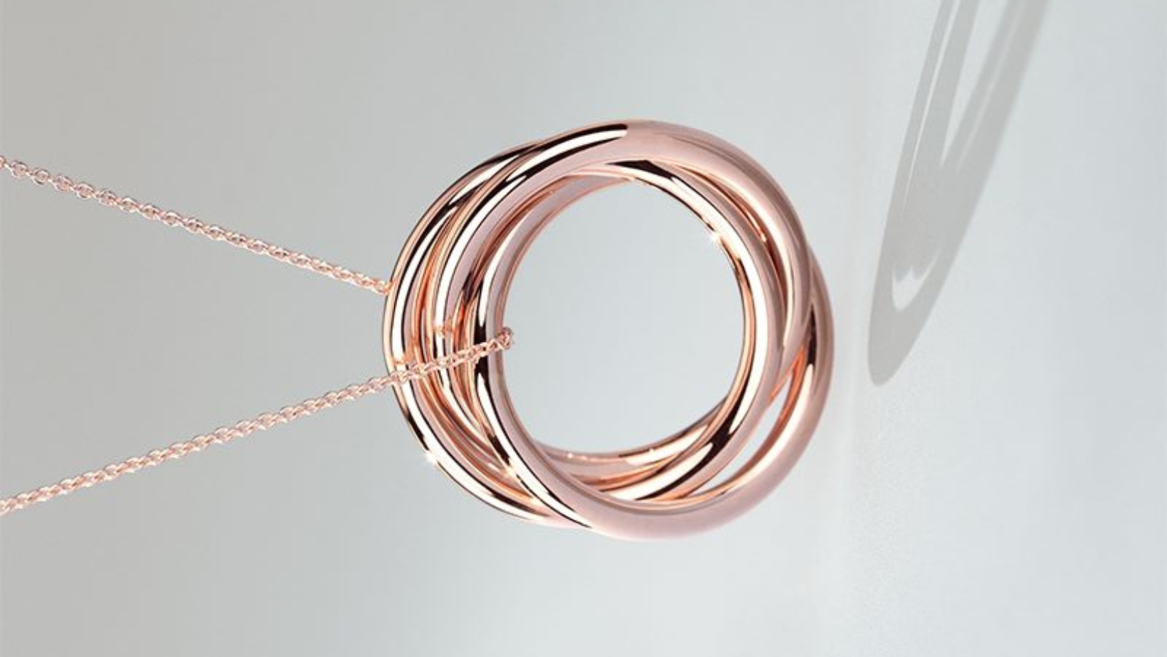 Caring for Rose Gold Jewelry: Maintenance Tips and Advice