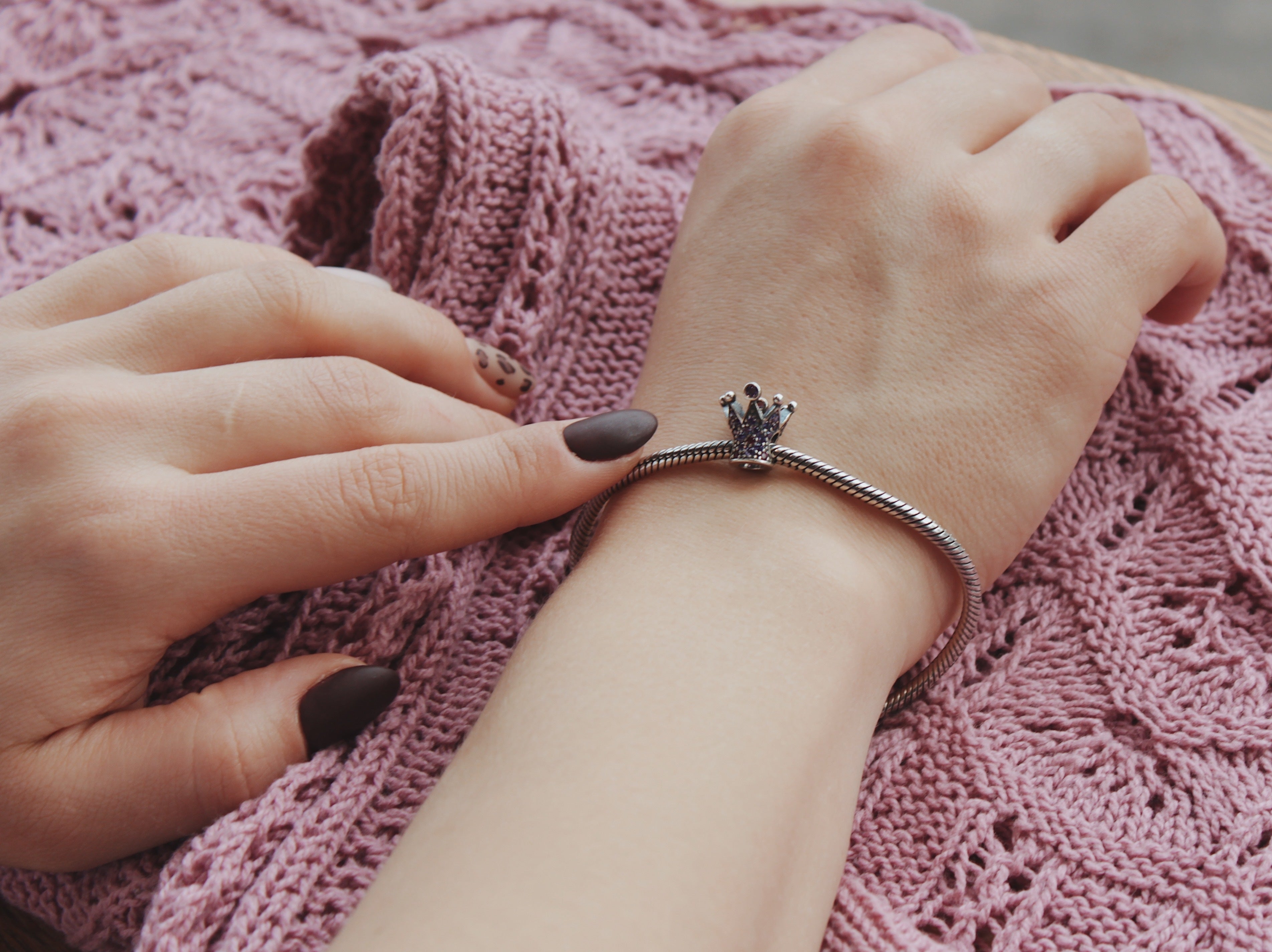 Bracelet Basics: Choosing the Right Style for Your Wrist