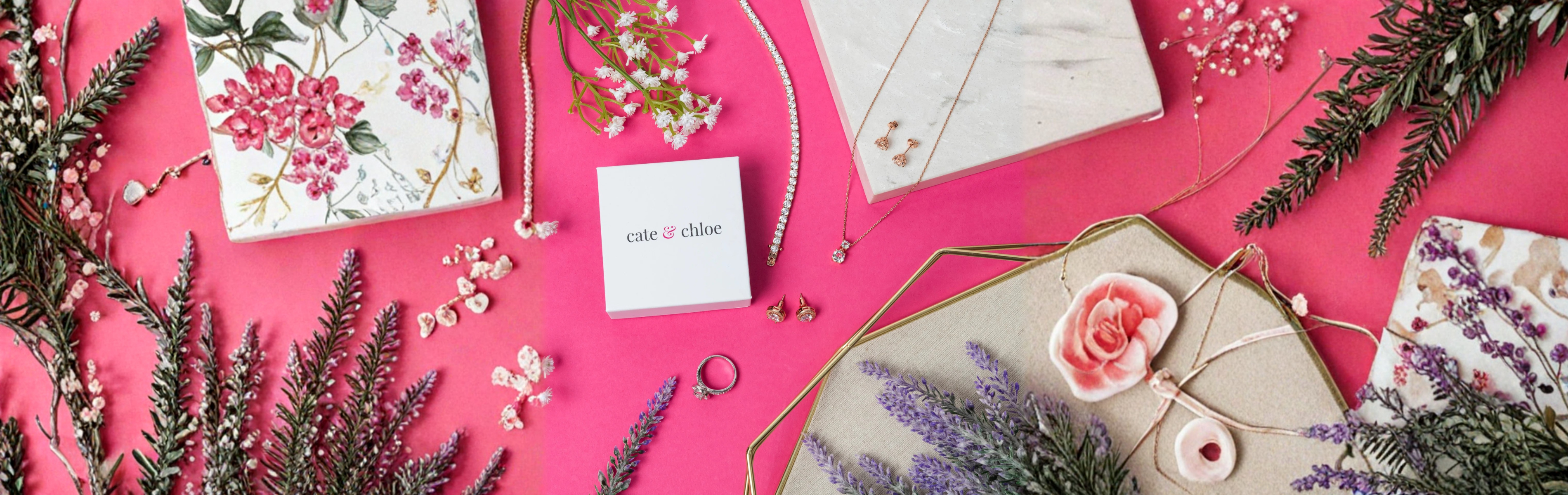 Glamorous rose gold Blake necklace with sparkling crystals, perfect for adding everyday elegance and shine ✨