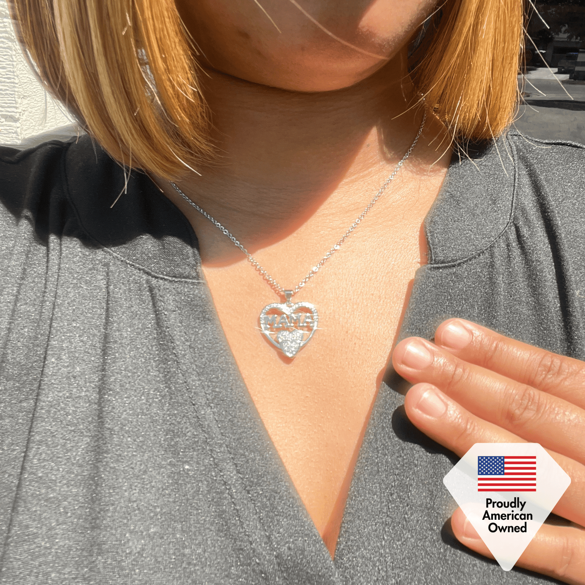 Selena 18k White Gold Plated Mama Necklace with Swarovski Crystals & Heartfelt Message for Mom