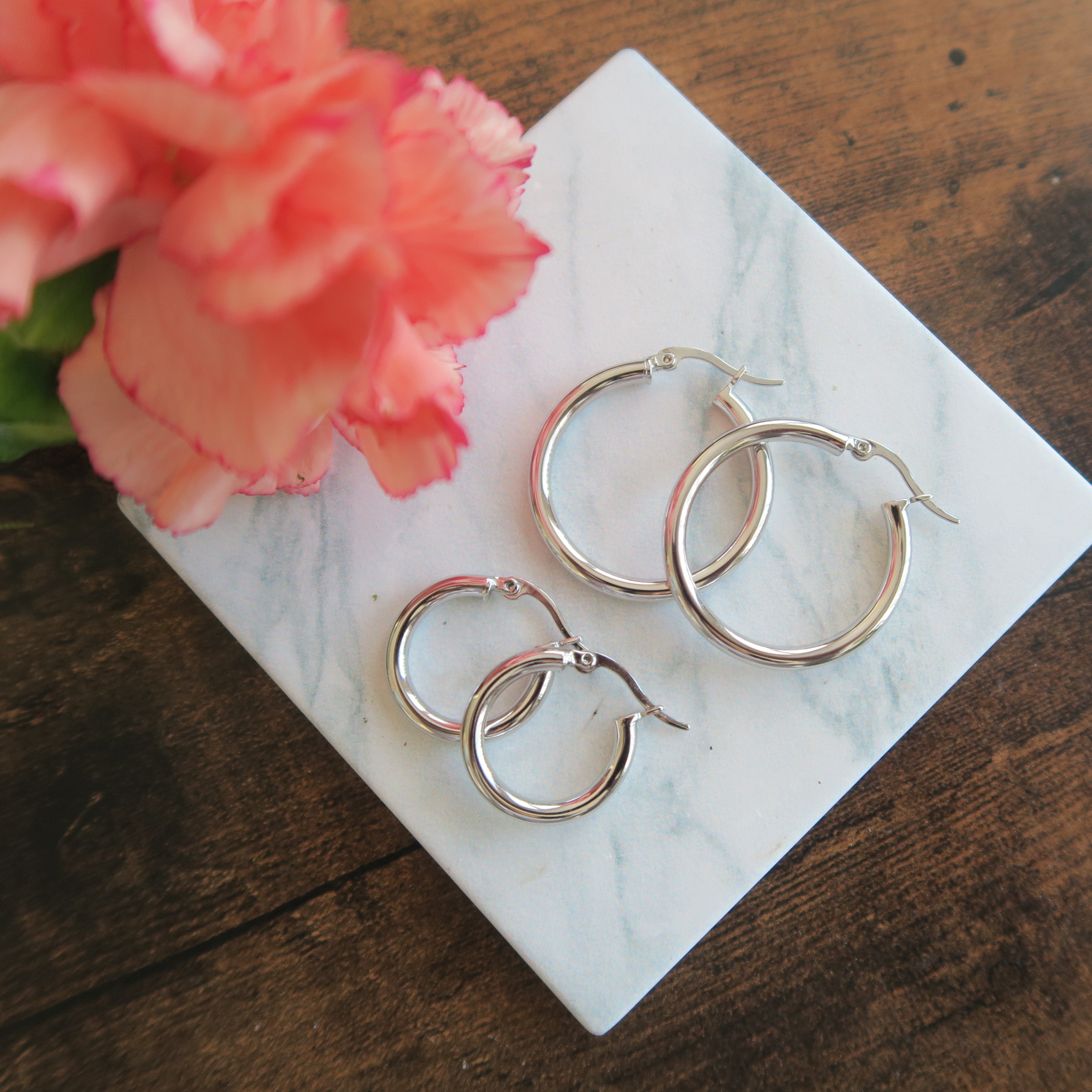 Amy 圈形耳环 - 镀黄金圈形耳环