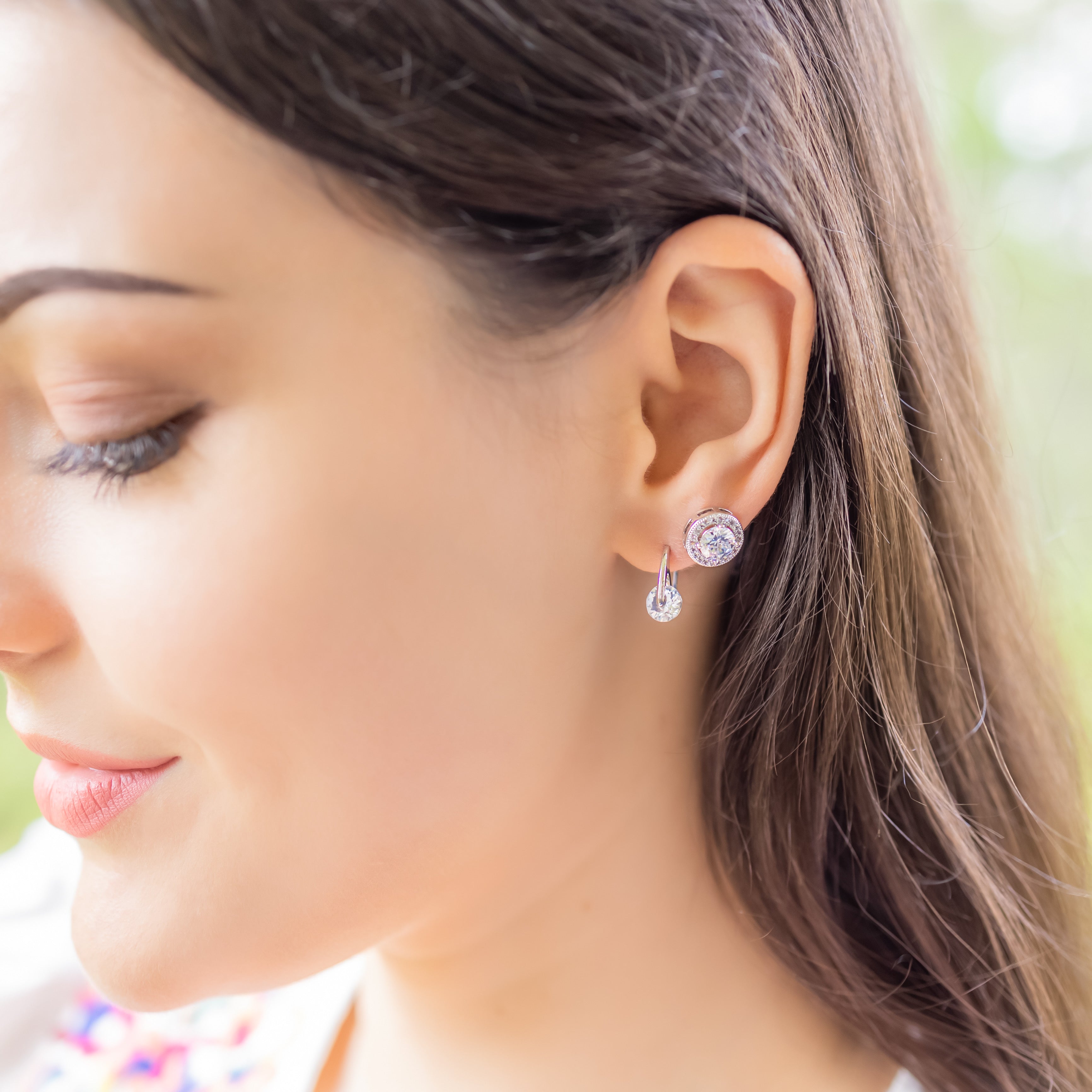 Ariel 18k White Gold Plated Halo Stud Earrings with Simulated Diamond Crystals