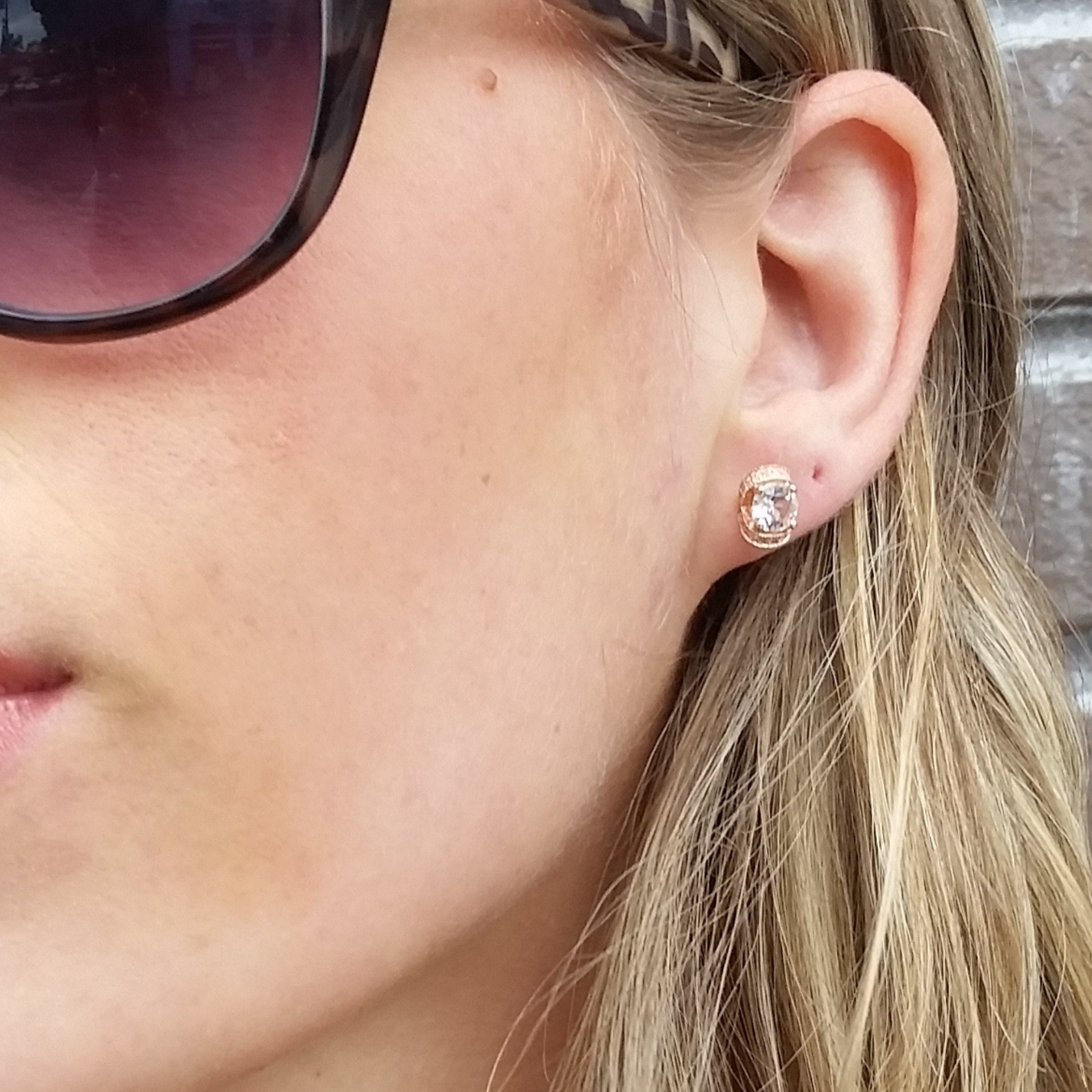Astrid 18k White Gold Plated Stud Earrings with Swarovski Crystal — Final Sale - FAB FAV