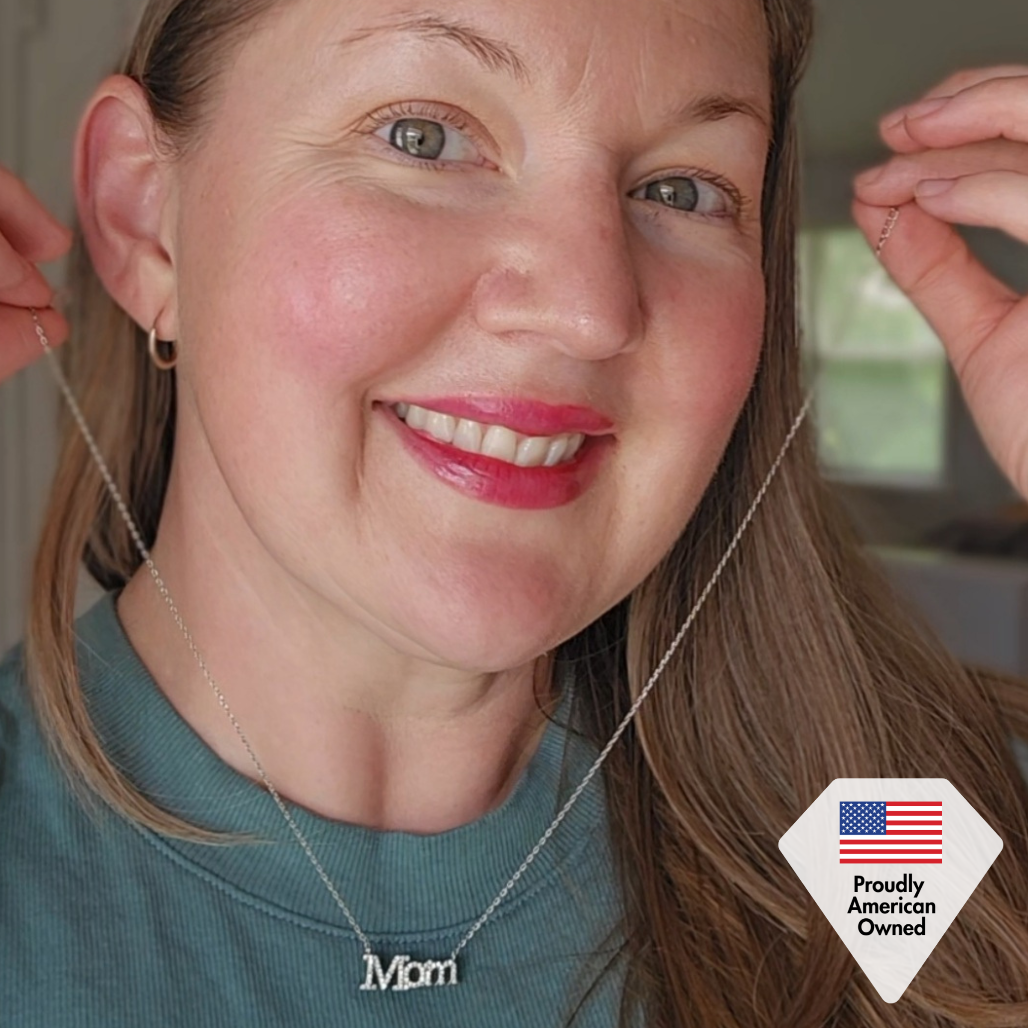 Carrie 18k White Gold Plated Necklace with Swarovski Crystals & Heartfelt Message for Mom