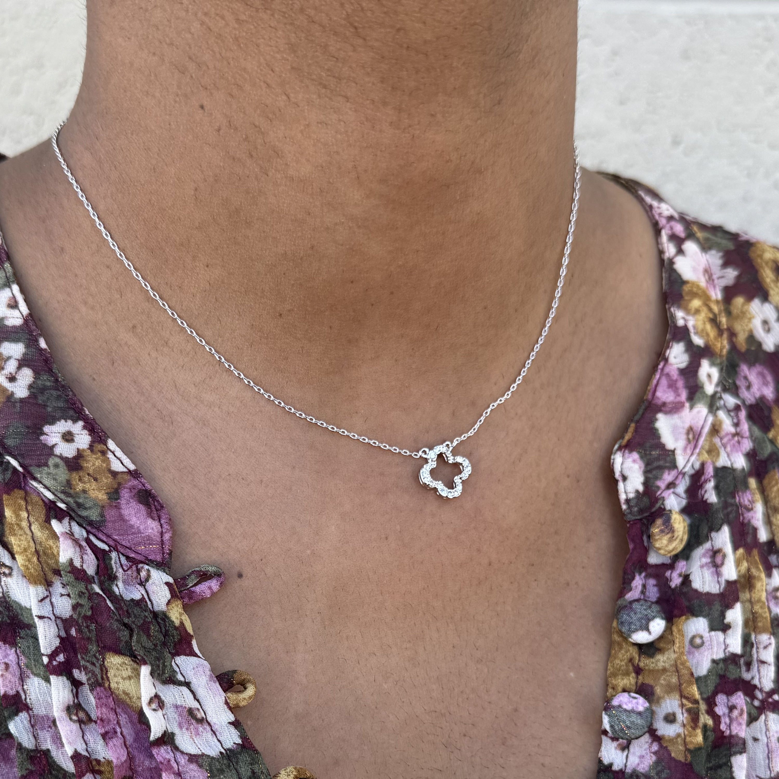 Cassandra 18k White Gold Plated Necklace with Swarovski Crystals - FAB FAV