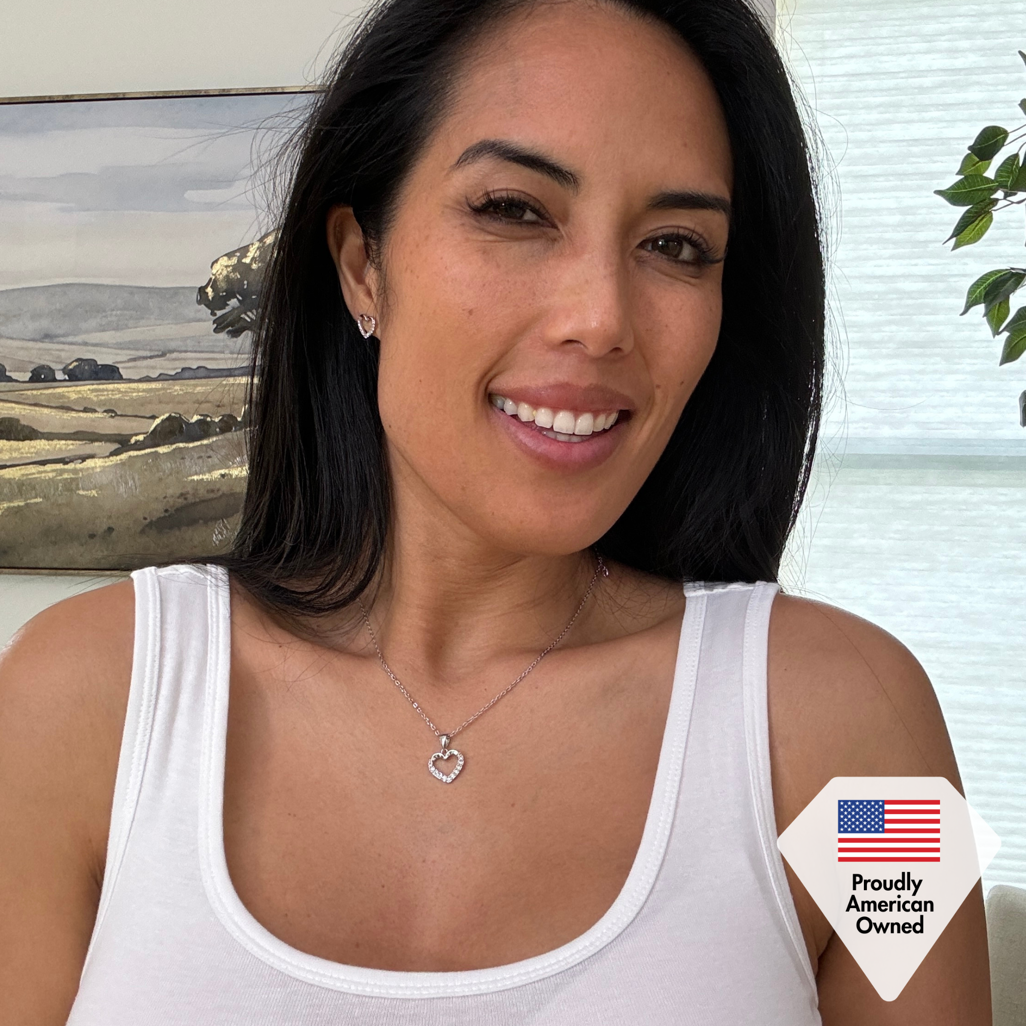 Chelsea 18k White Gold Plated Silver Heart Necklace with Swarovski Crystals