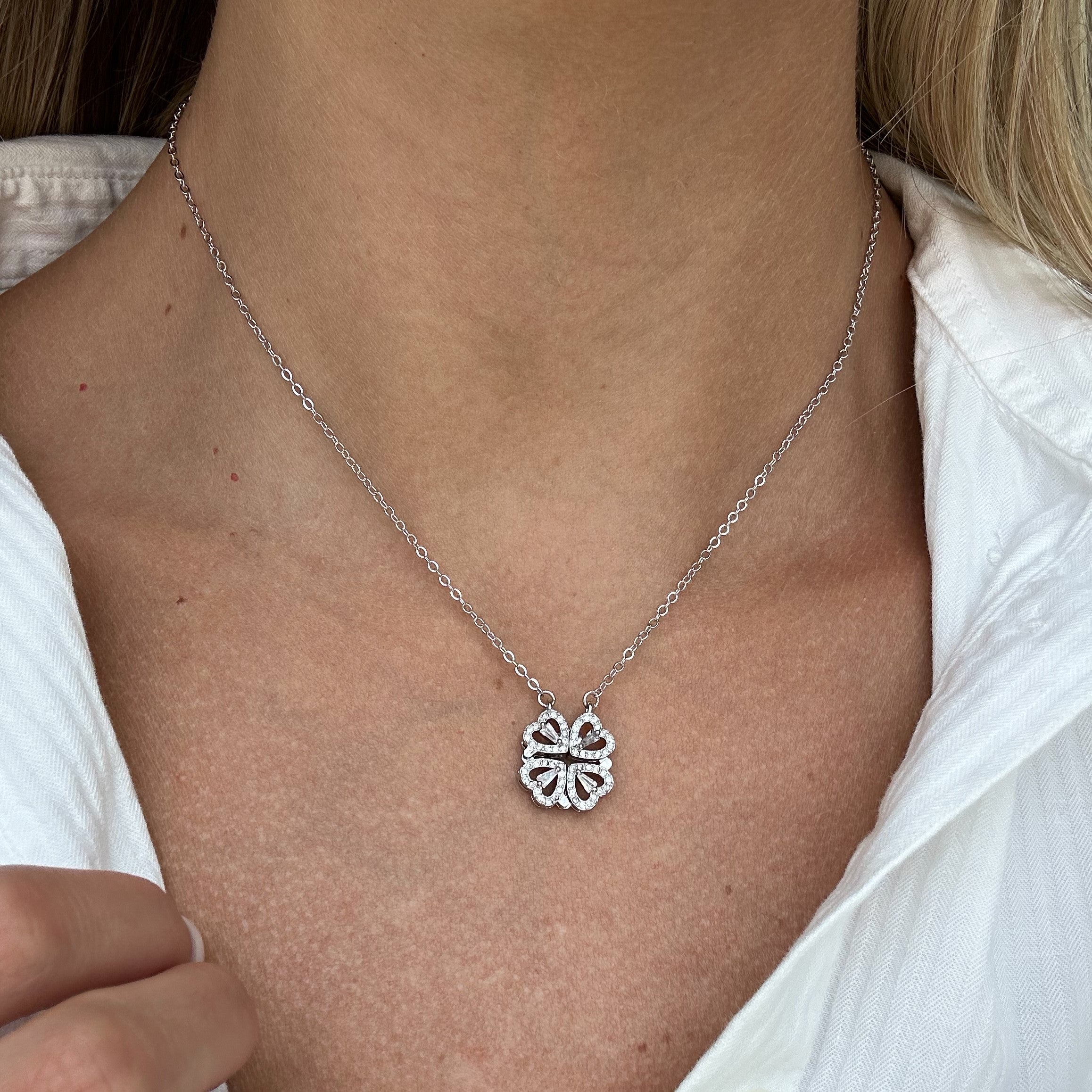 Kendra 18k White Gold Plated 2-in-1 Heart/Clover Pendant Necklace with Swarovski Crystals