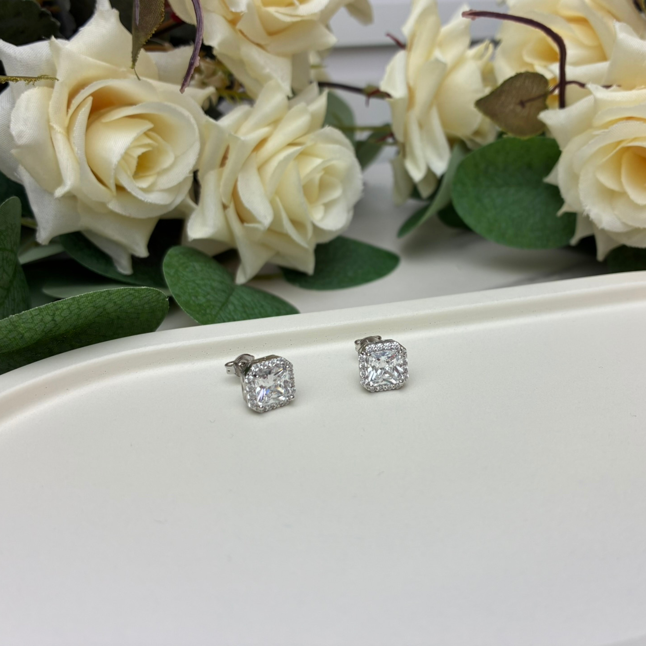 Estelle 18k White Gold Plated Halo Stud Earrings with Simulated Diamond Crystals