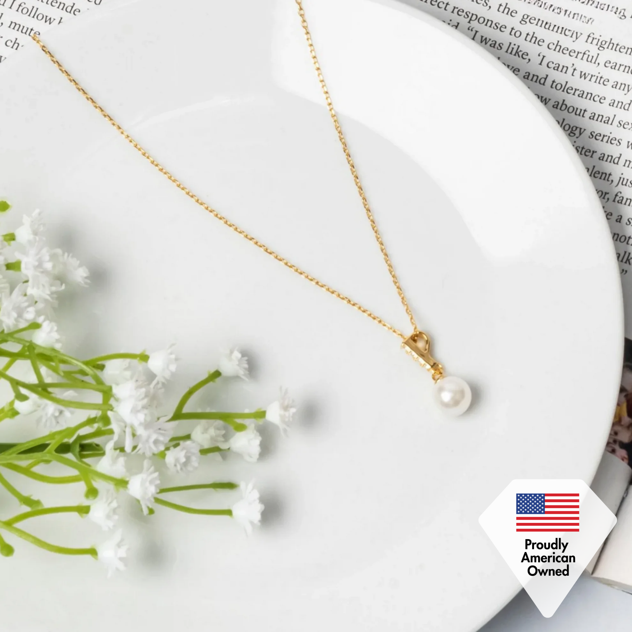 Gabrielle 18k 白金水晶珍珠吊坠项链