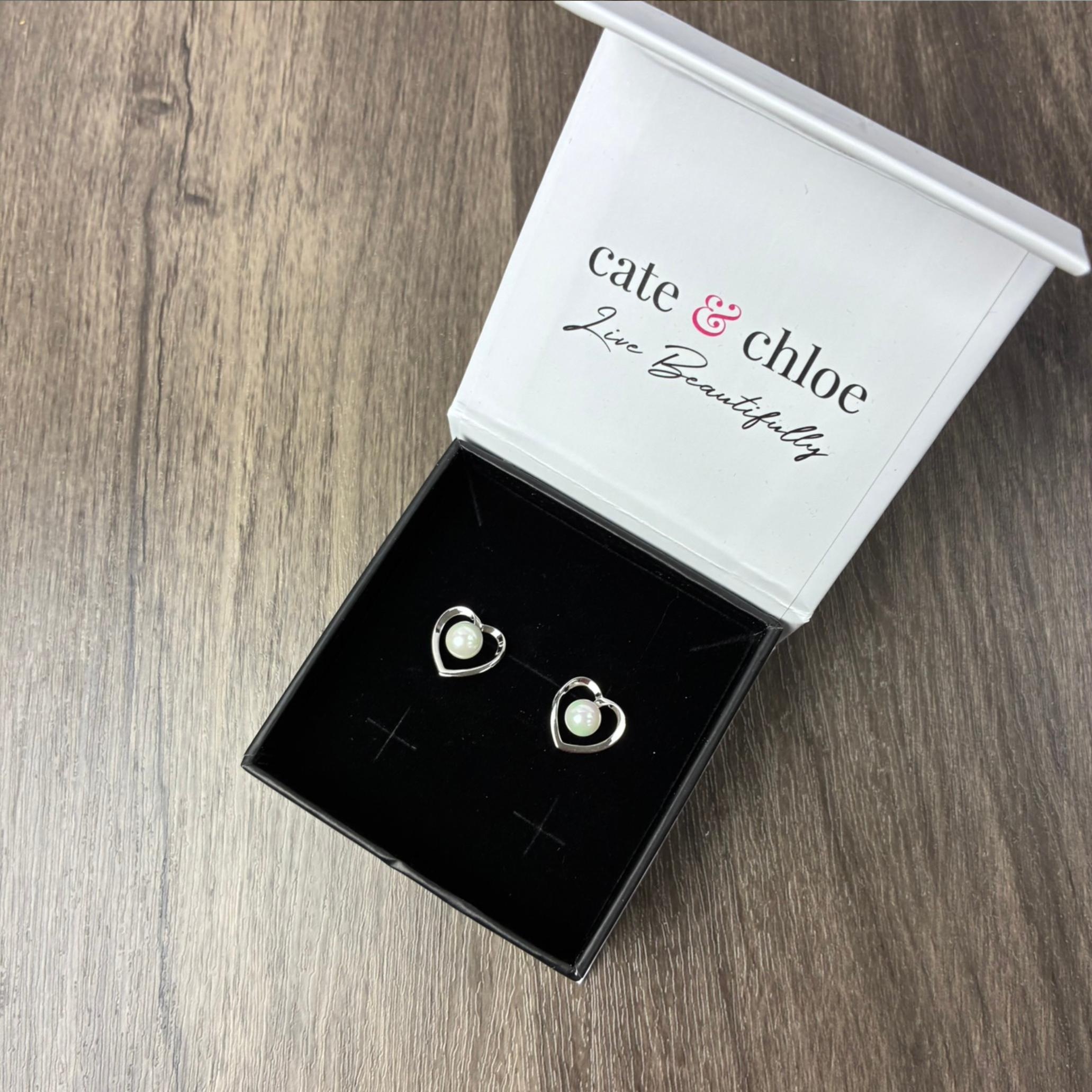 Harley 18k White Gold Plated Heart Stud Earrings with Shell Pearls