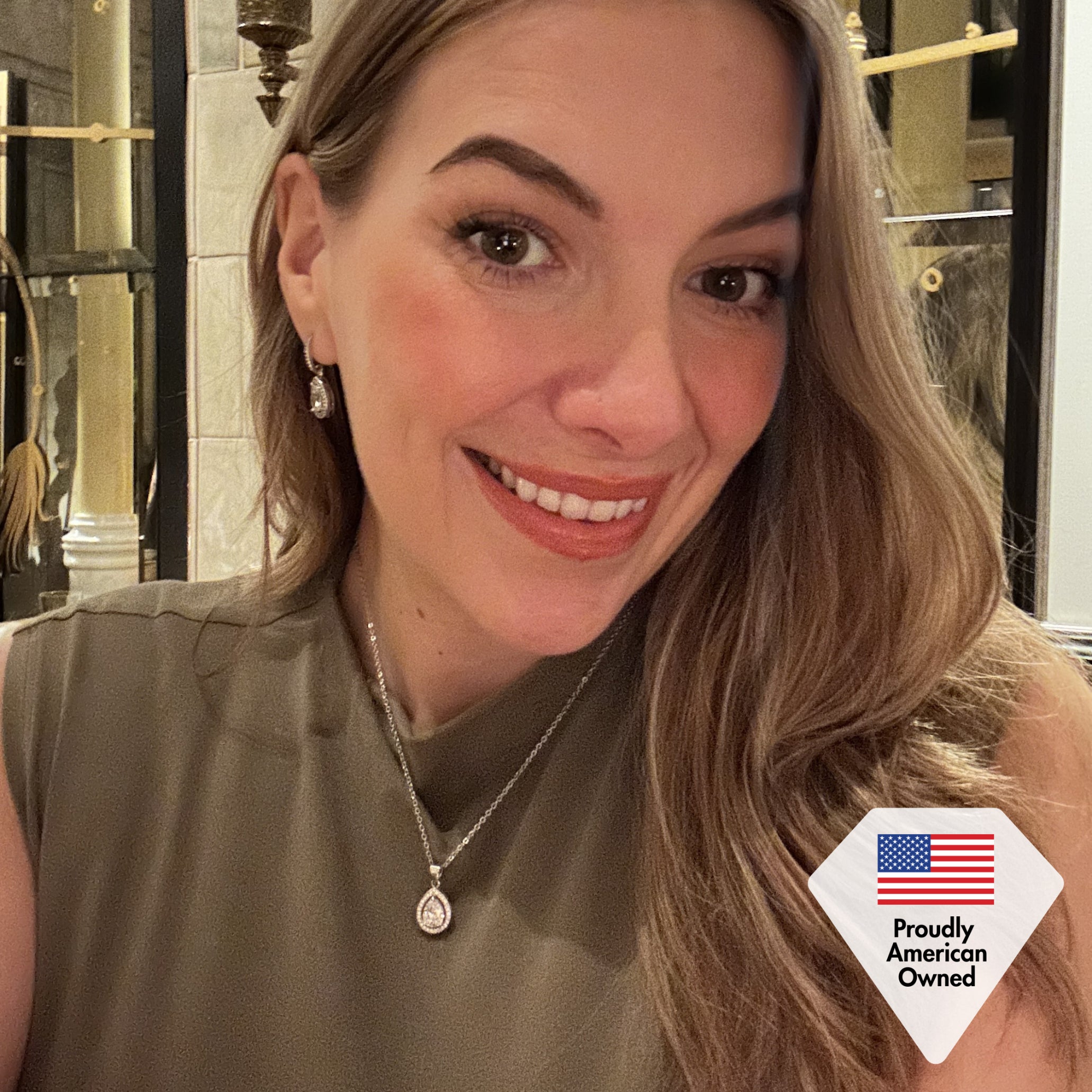 Isabel 18k White Gold Plated Halo Teardrop Necklace with Simulated Diamond Crystal