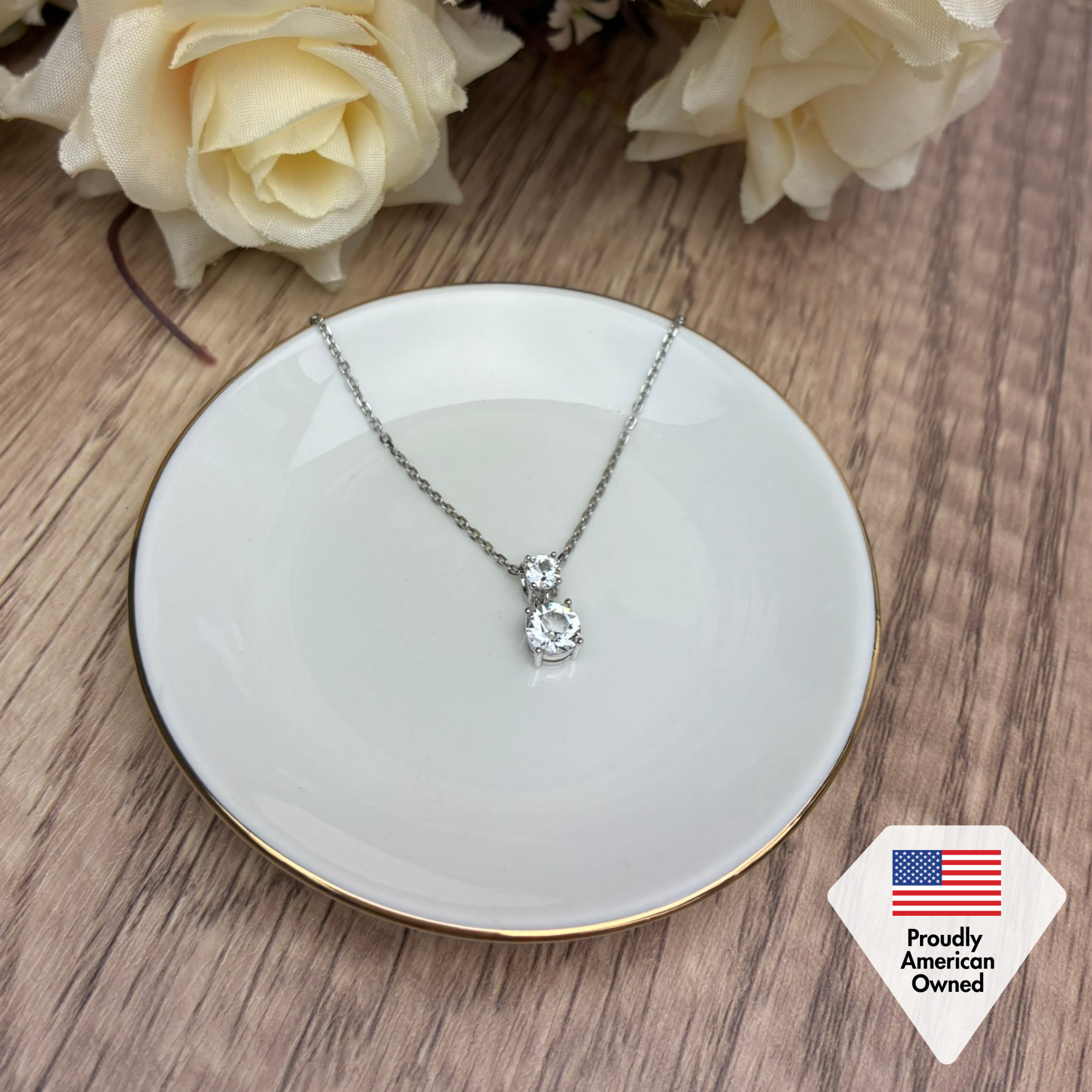 Jasmine “Immortal” 18k 白金镀施华洛世奇吊坠项链