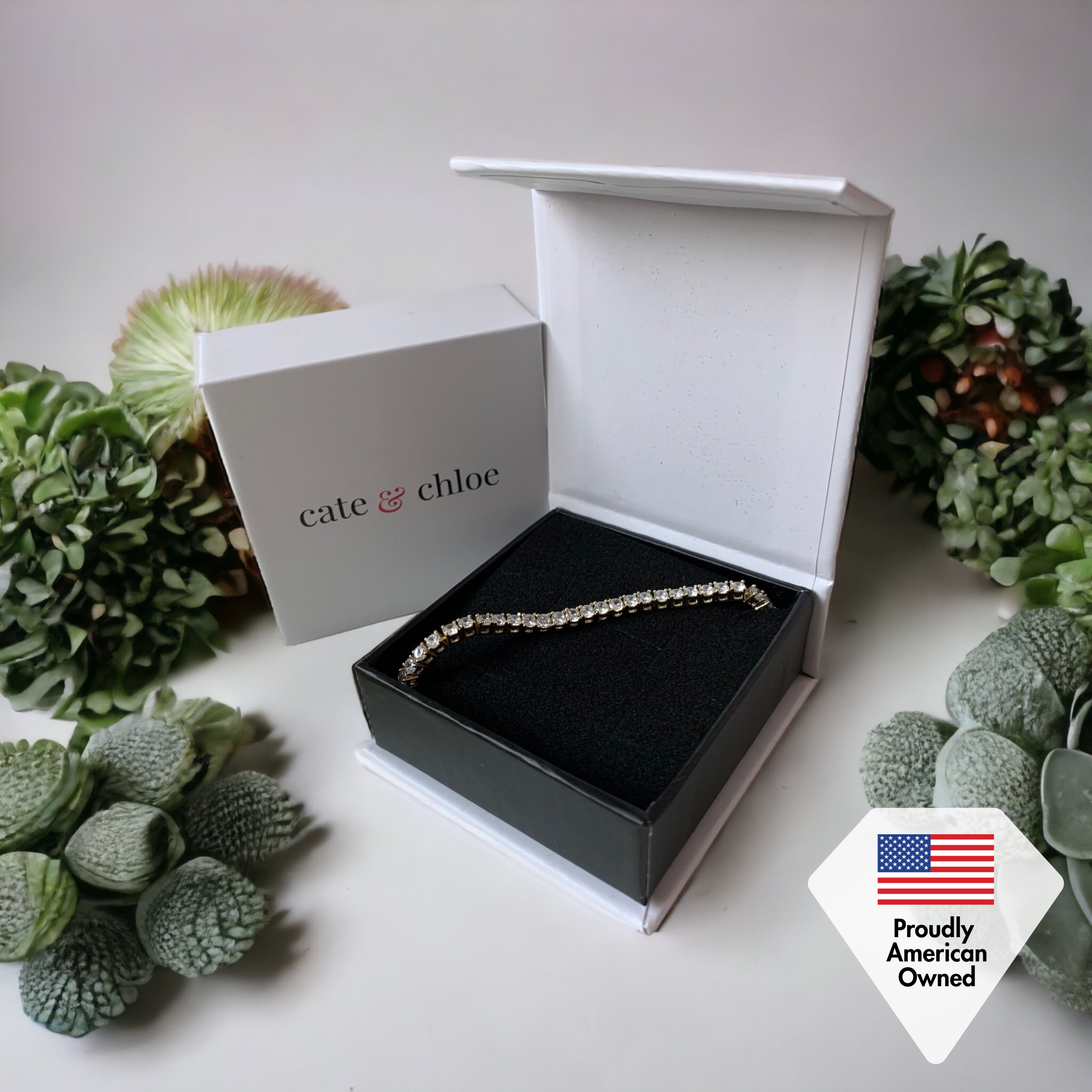 Kaylee 18k White Gold Plated Tennis Bracelet with Simulated Diamond Crystals