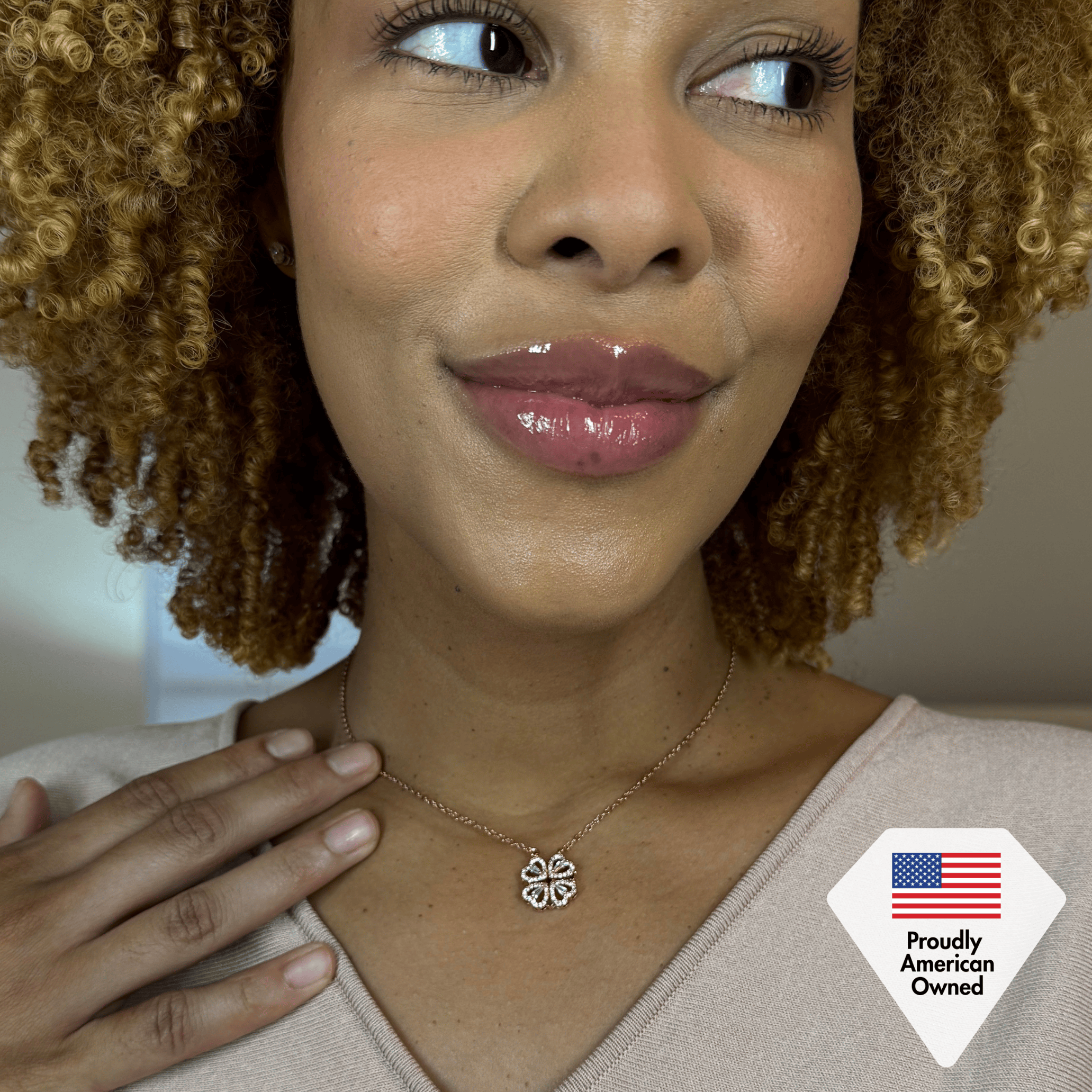 Posie 18k White Gold Plated 2-in-1 Heart/Clover Pendant Necklace with Swarovski Crystals