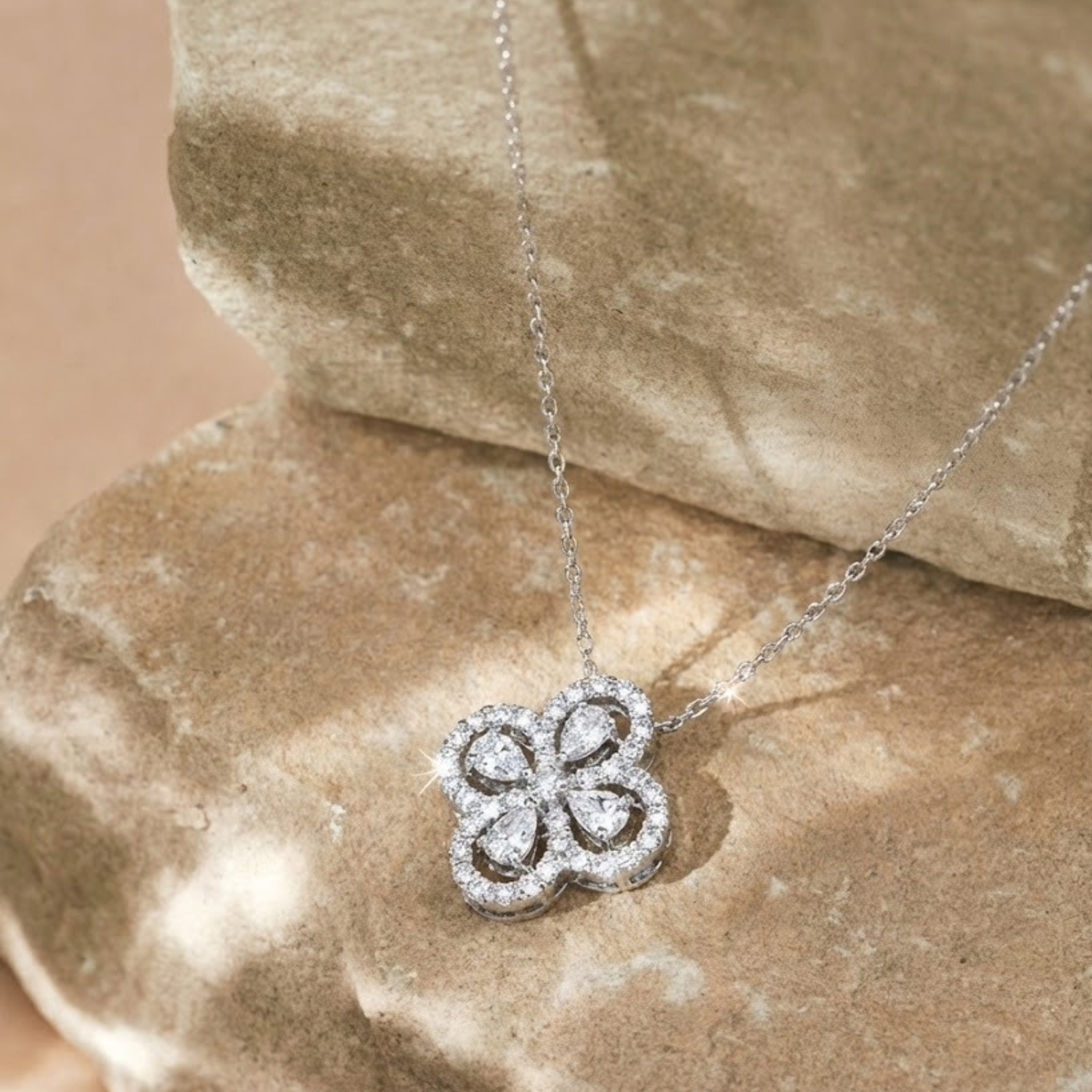 Marie 18k White Gold Plated Clover/Flower Pendant Necklace with Swarovski Crystals - FAB FAV