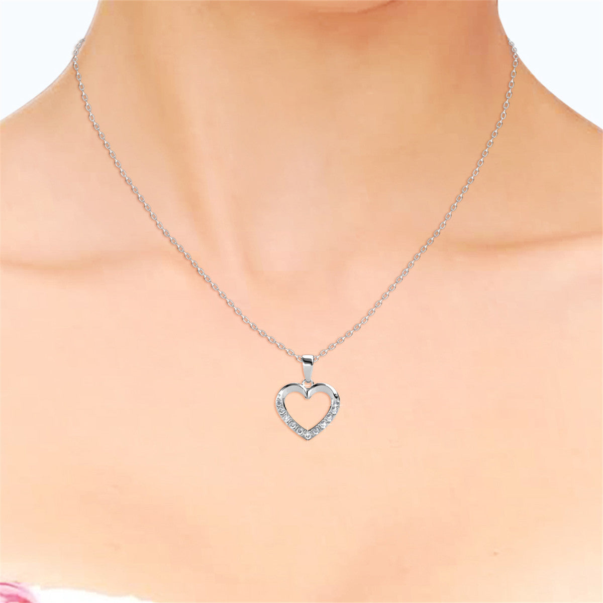 Chelsea 18k White Gold Plated Silver Heart Necklace with Swarovski Crystals