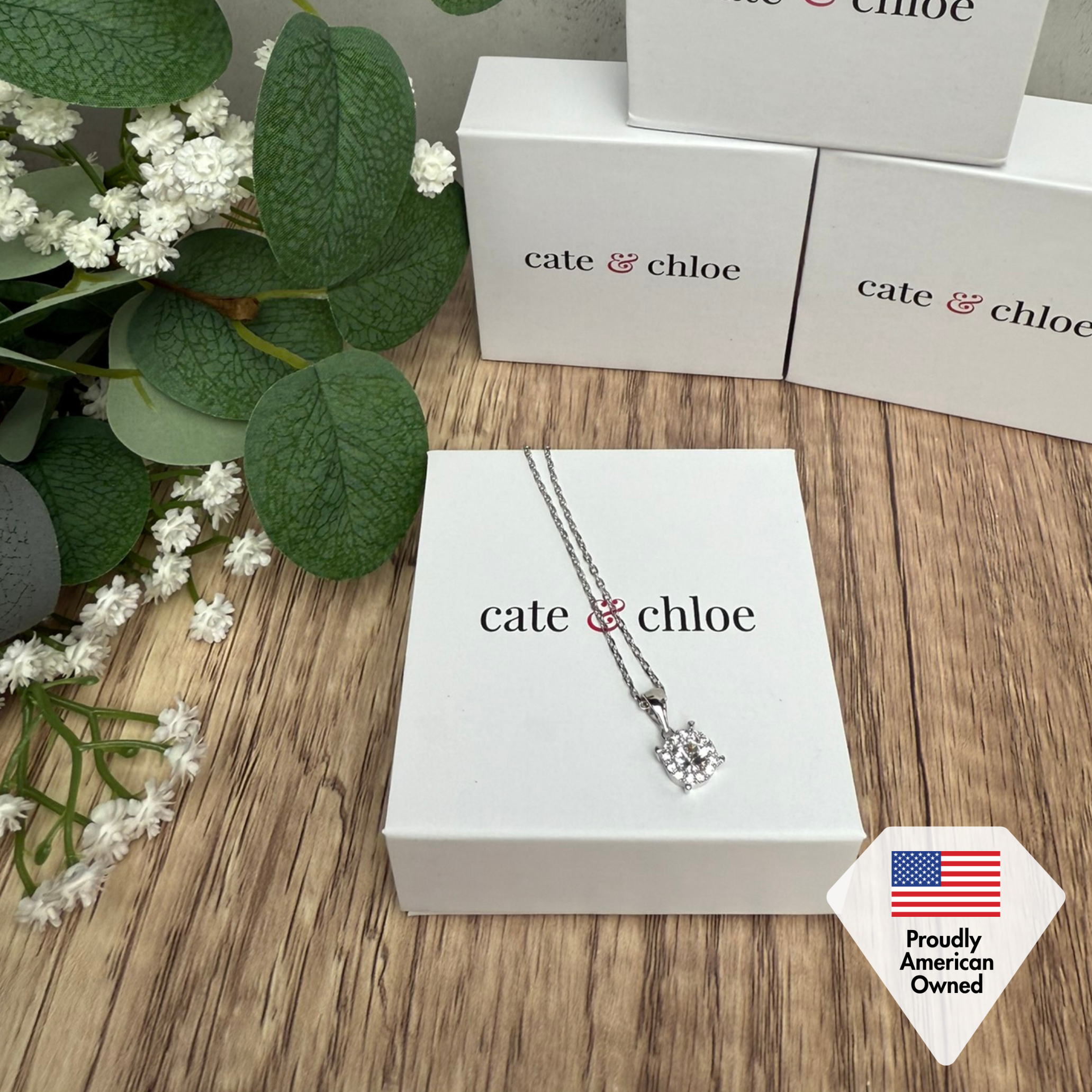 Raylee 18k White Gold Plated Halo Pendant Necklace with Swarovski Crystals