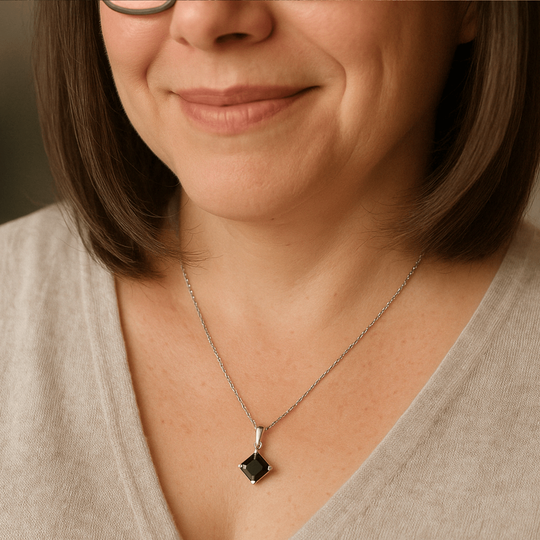 Samantha 18k White Gold Plated Pendant Necklace with Black Swarovski Crystal