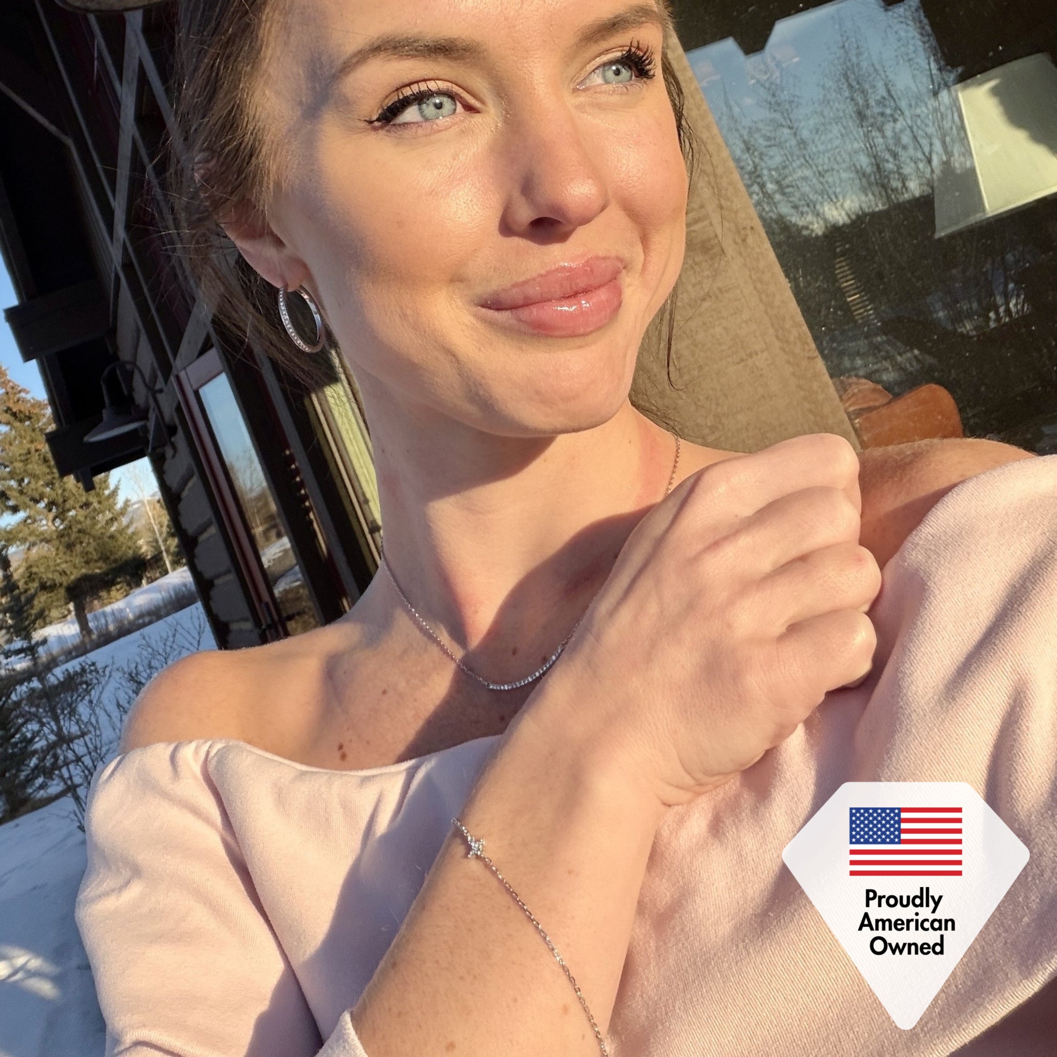 Zuri 18k White Gold Plated Silver Cross Bracelet with Swarovski Crystals