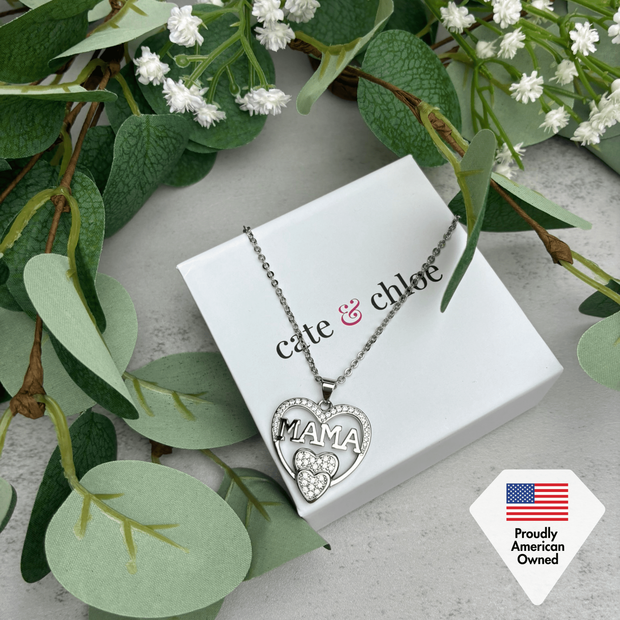 Selena 18k White Gold Plated Mama Necklace with Swarovski Crystals & Heartfelt Message for Mom