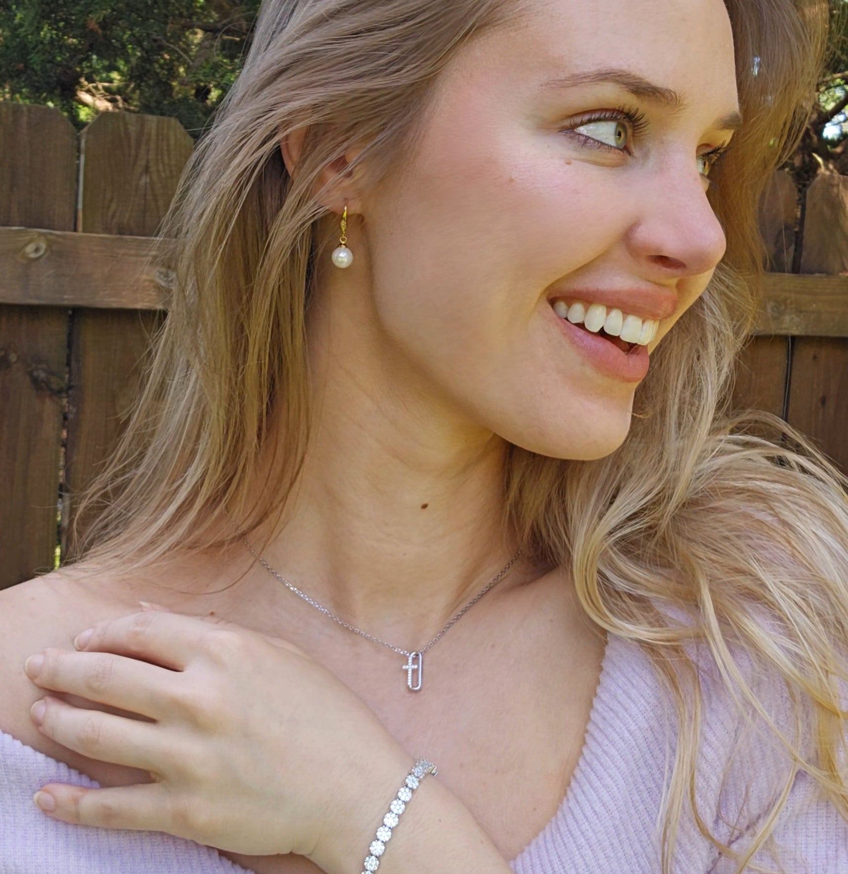 Lona 18k White Gold Plated Silver Cross Necklace with Swarovski Crystals