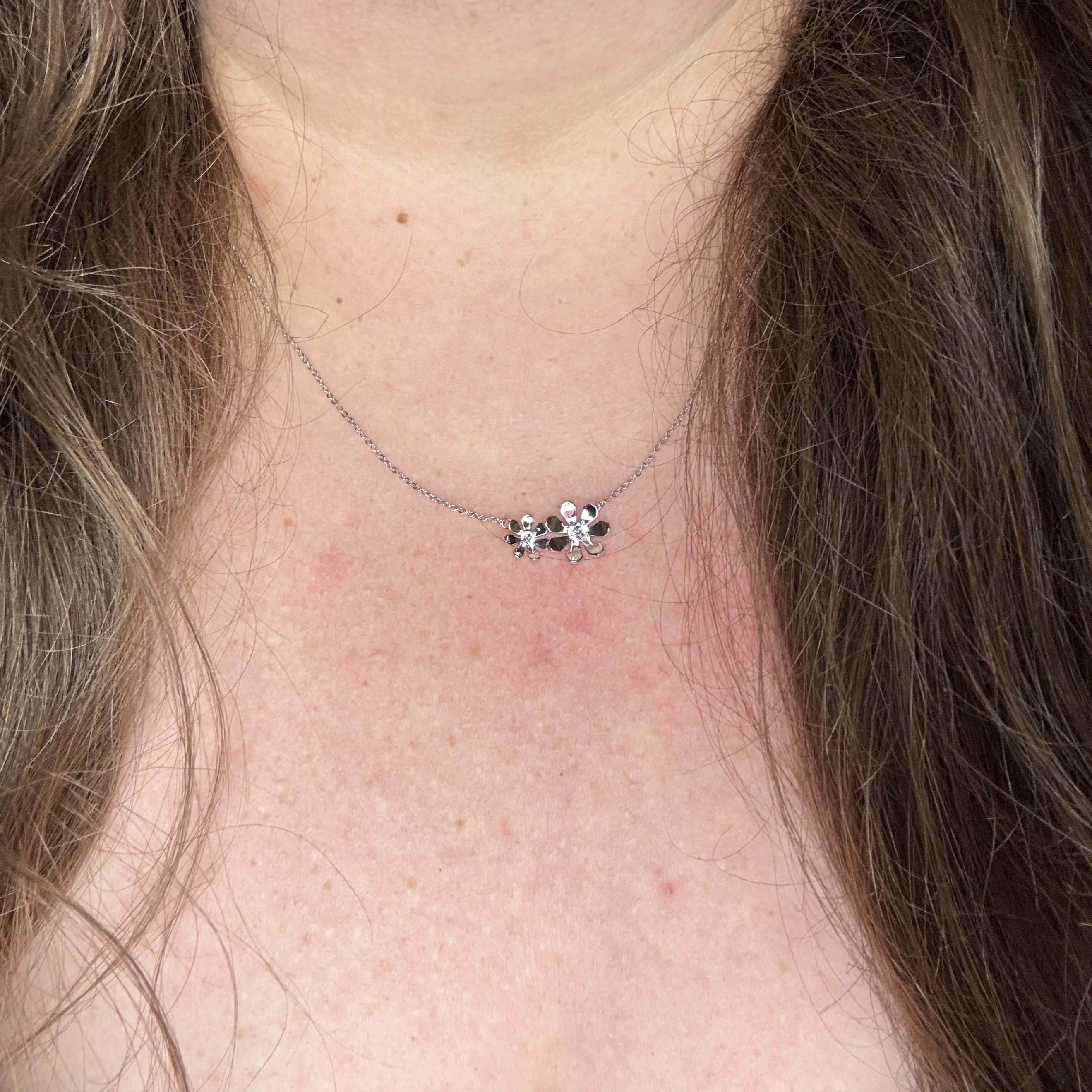 Daisy 18k 白金镀金花朵项链配水晶