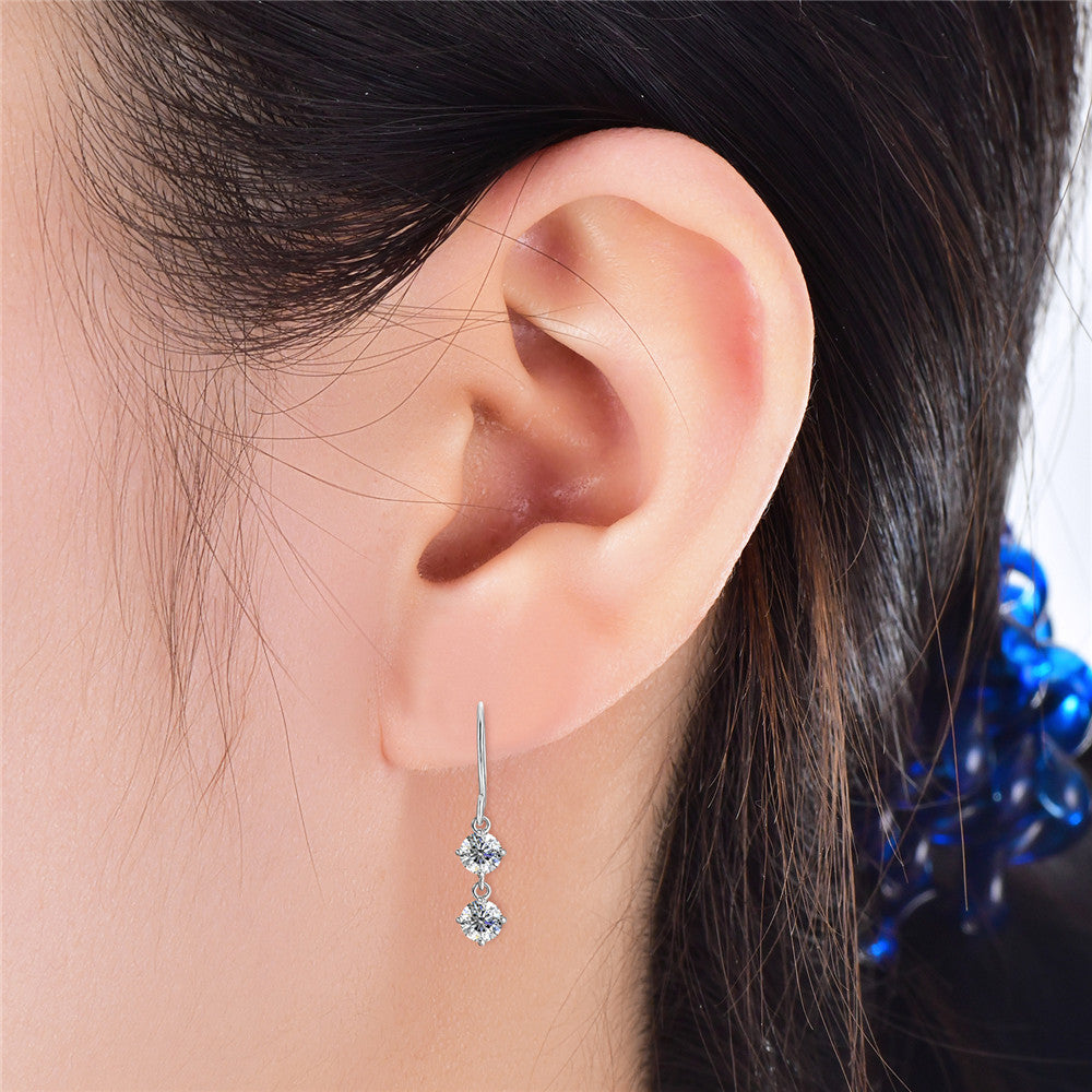 Talia 纯银吊坠耳环，镶有莫桑石和 5A 方晶锆石水晶