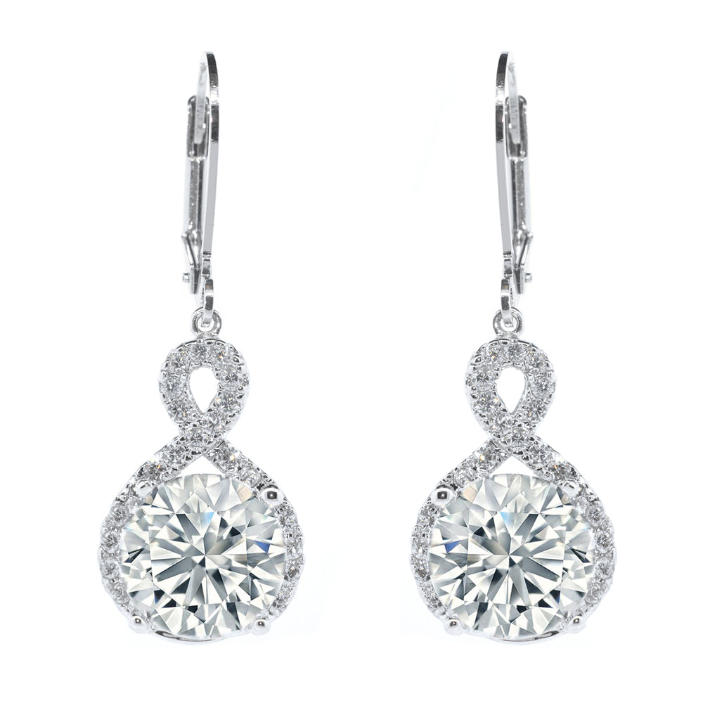 Alessandra “Vision”18k 白金镀金无限吊式耳环和项链珠宝套装，镶有方晶锆石