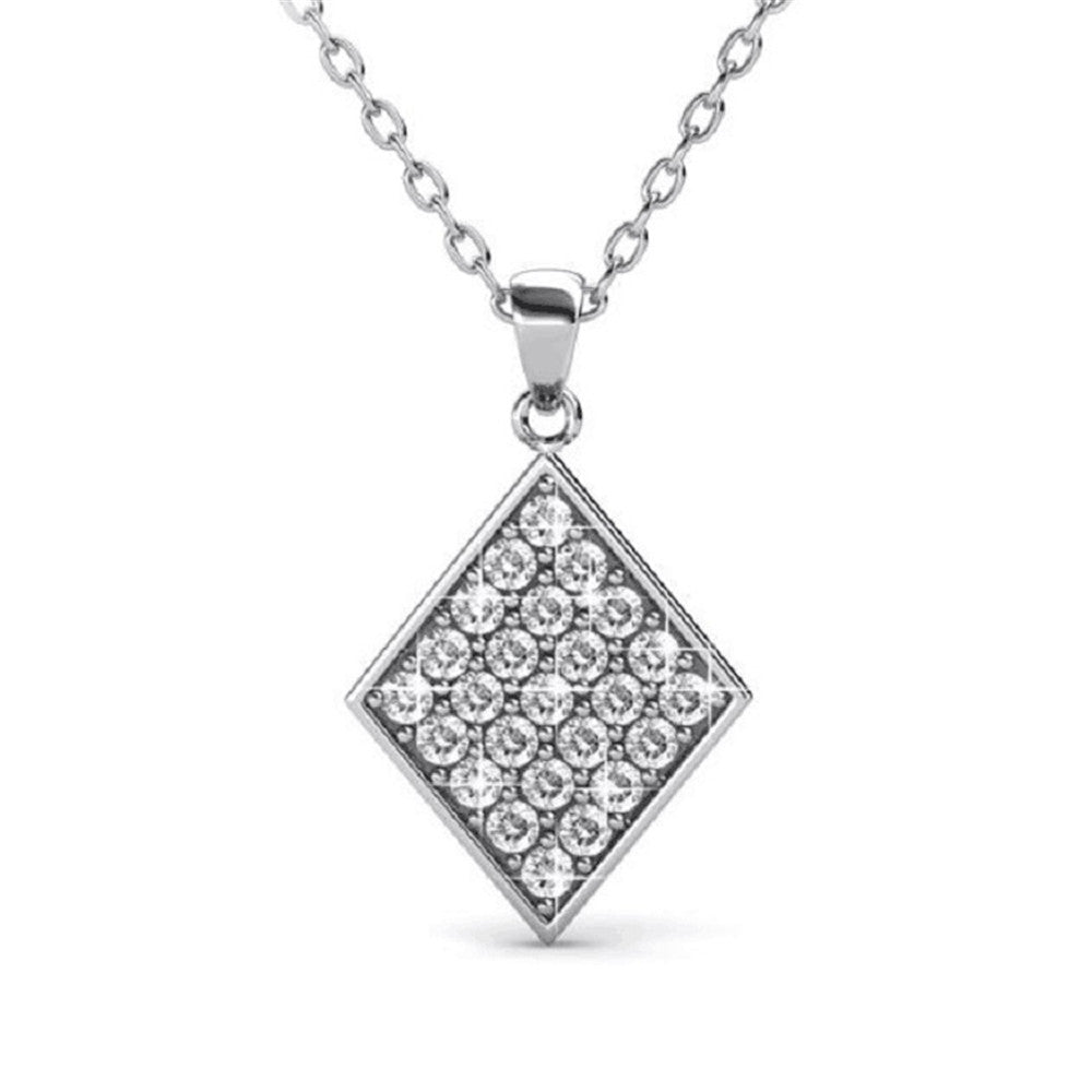 Lennon“Esteemed”18k 白金钻石形状吊坠项链，镶有施华洛世奇水晶